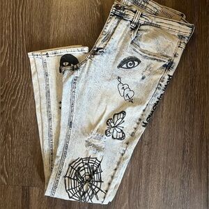 Women's Distressed Skinny Jeans Size 36W, Goth Print